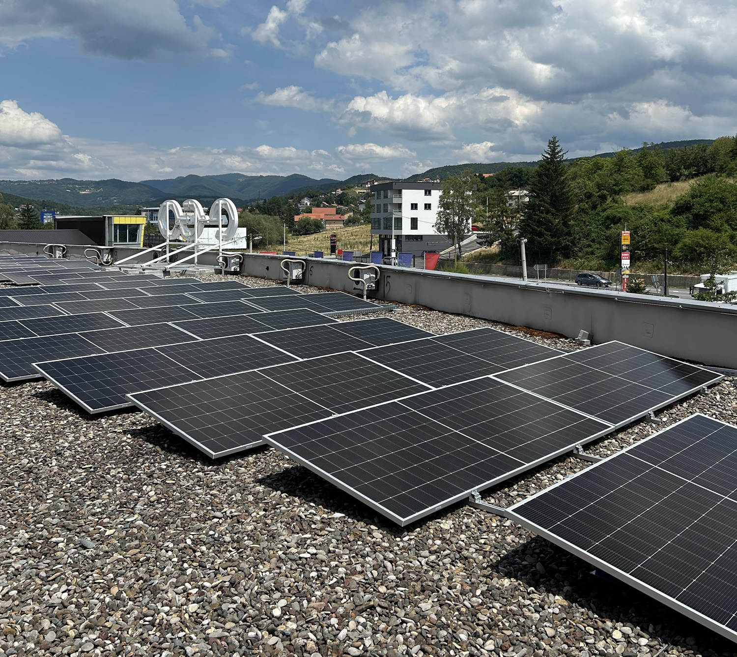 FNE MEGAMIX 3 – 68 kW (3) FNE MEGAMIX 3 - 68 kW (3)